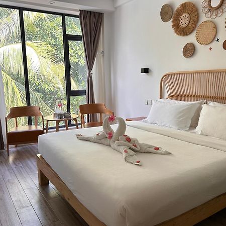 Fun Hotel Panglao Esterno foto
